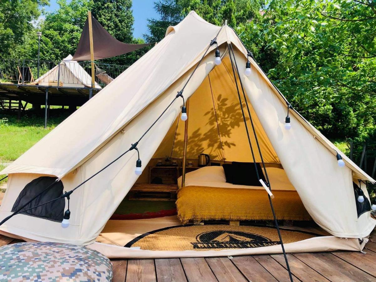 Отель Glampspace - Szlak Beskidzki Мендзыбродзе-Бяльске Экстерьер фото