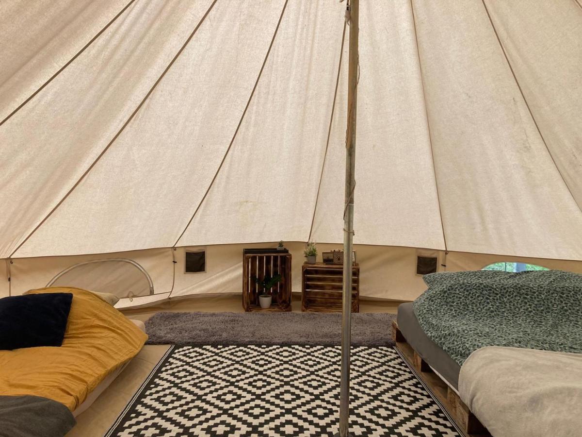 Отель Glampspace - Szlak Beskidzki Мендзыбродзе-Бяльске Экстерьер фото