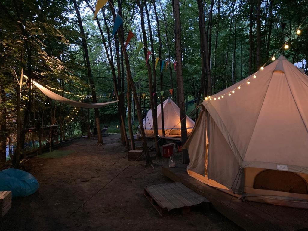 Отель Glampspace - Szlak Beskidzki Мендзыбродзе-Бяльске Экстерьер фото